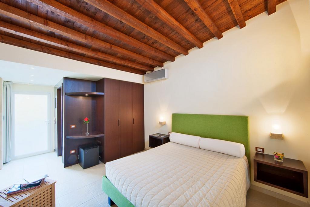 B&B Quattrostelle Cavallino di Lecce Kültér fotó